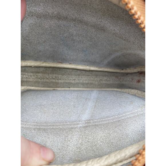 Dooney & Bourke Vintage Beige Brown Pebbled Leather Flap Convertible Crossbody - Picture 9 of 15